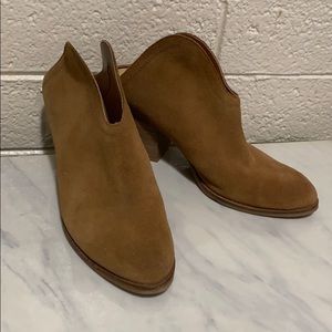 Chinese Laundry Suede Mules Size 8